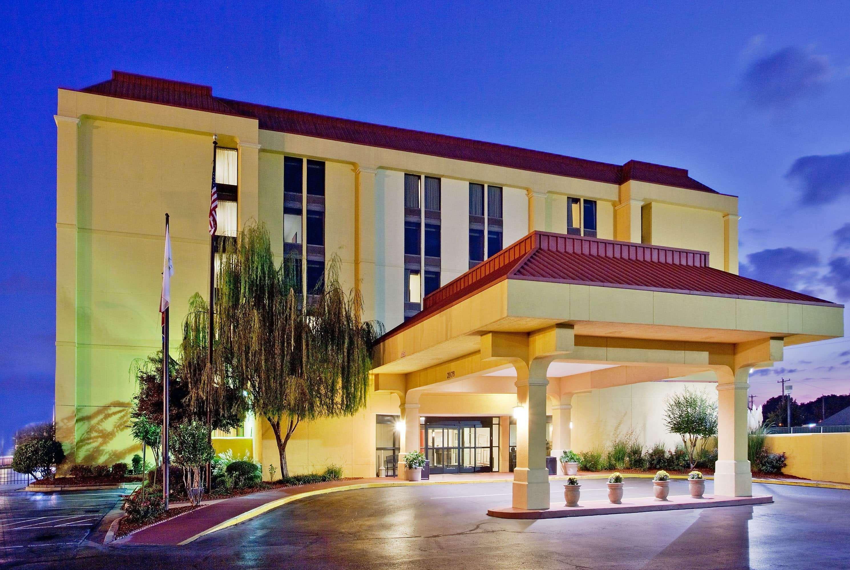 La Quinta By Wyndham Memphis Airport Graceland Exterior photo